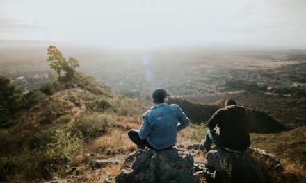 Introverti nie sú antisociálni. Sme selektívne sociálni