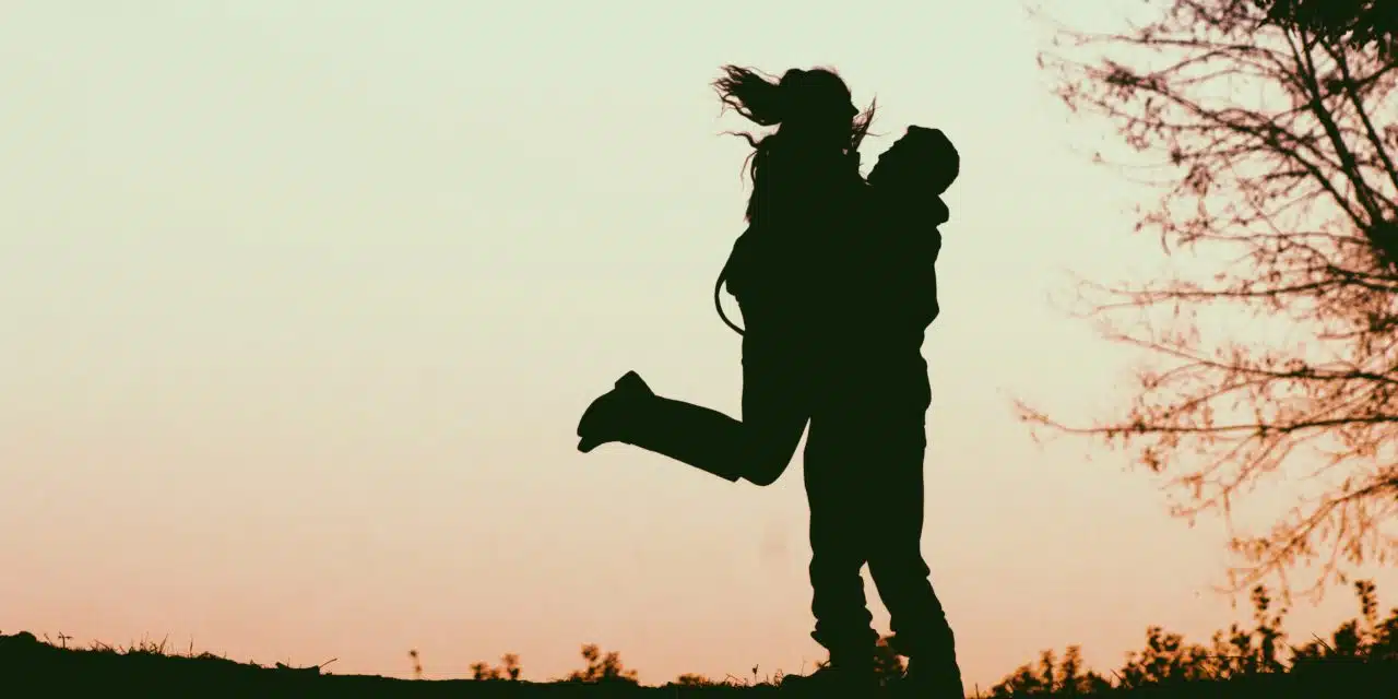 Ako si nájsť partnera, keď si introvert
